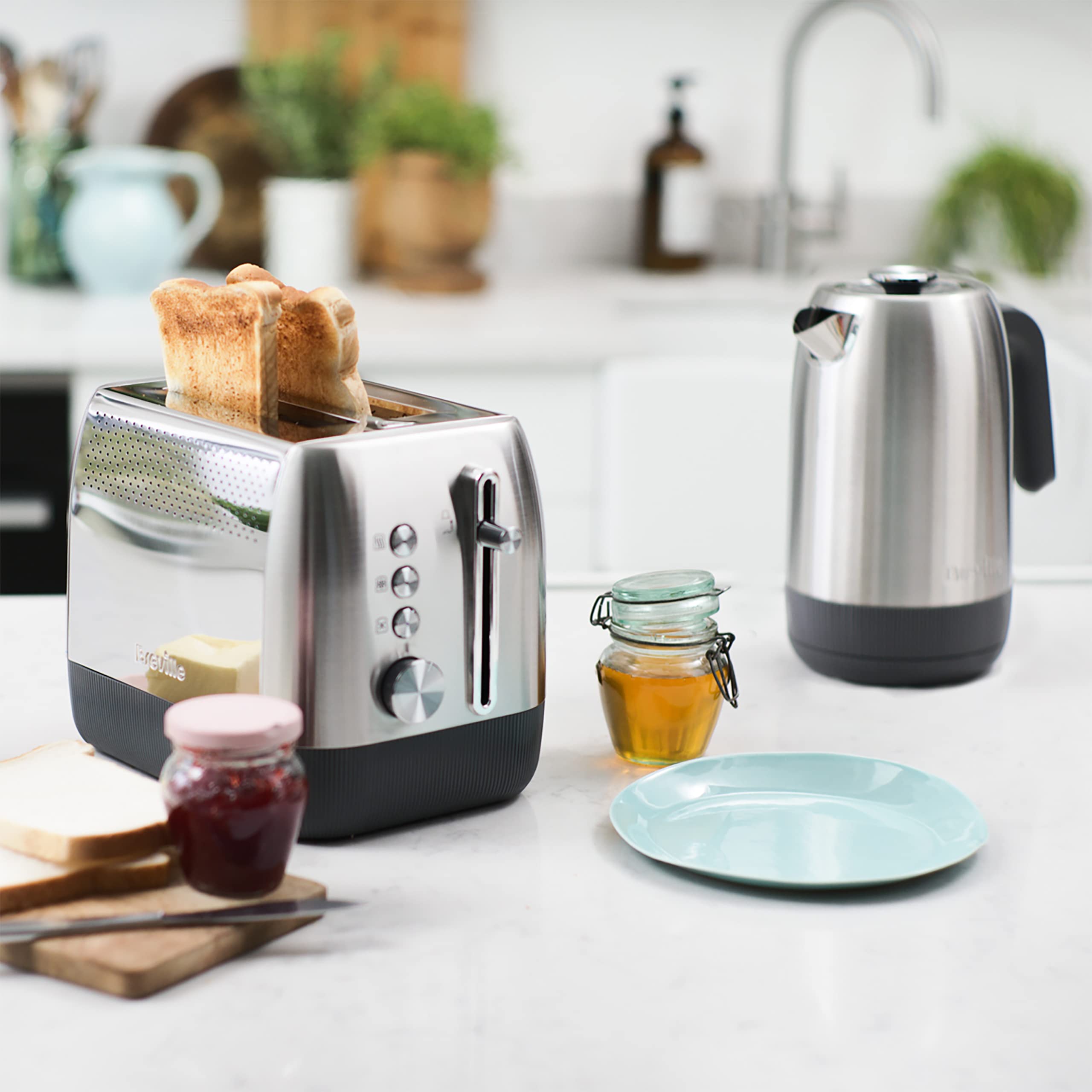 breville-edge-bouilloire-lectrique-1-7-l-inox-bross-vkt230x image 6