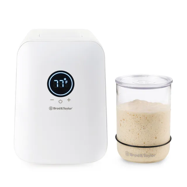 brod-taylor-starter-kit-levain-sourdough-home image 1