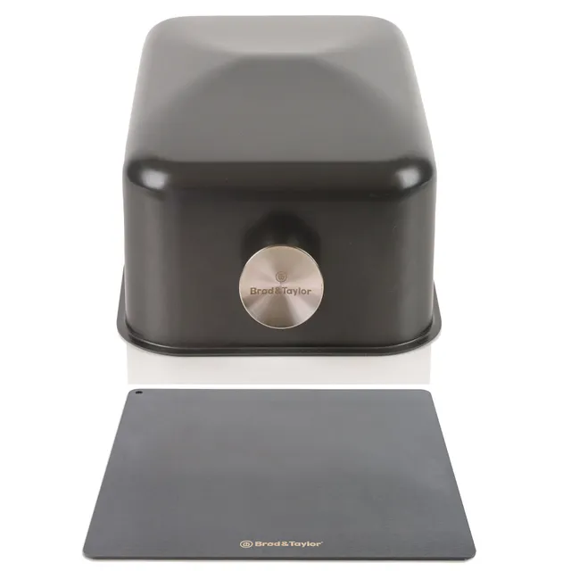 brod-taylor-bake-kit-cloche-b-tard-plaque-acier-pain image 1