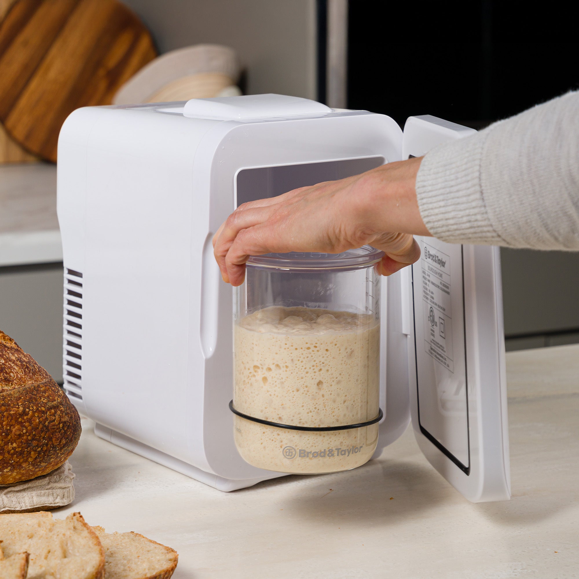 brod-taylor-starter-kit-levain-sourdough-home image 3