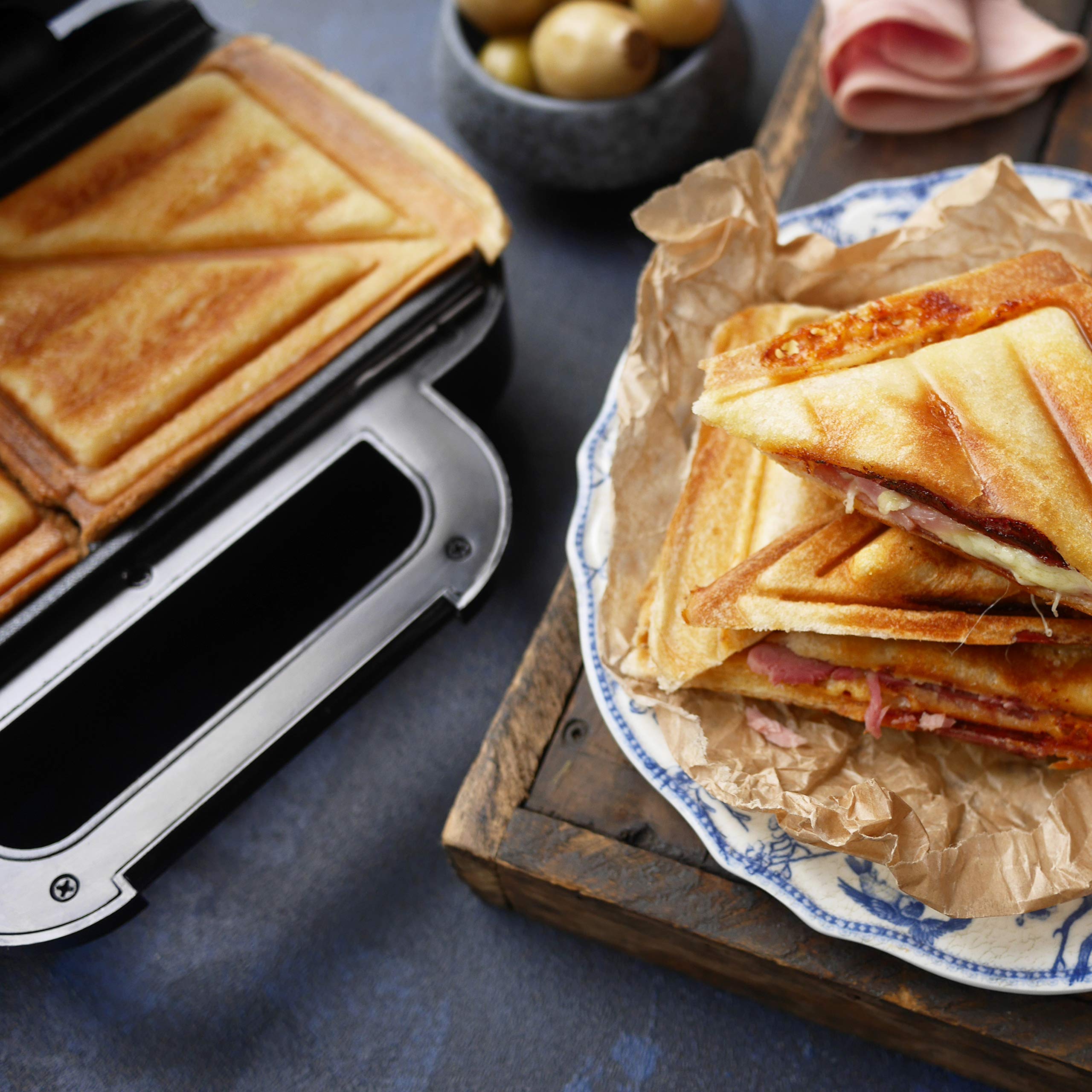 breville-vst082x-ultimate-appareil-croque-monsieur-noir-inox image 2